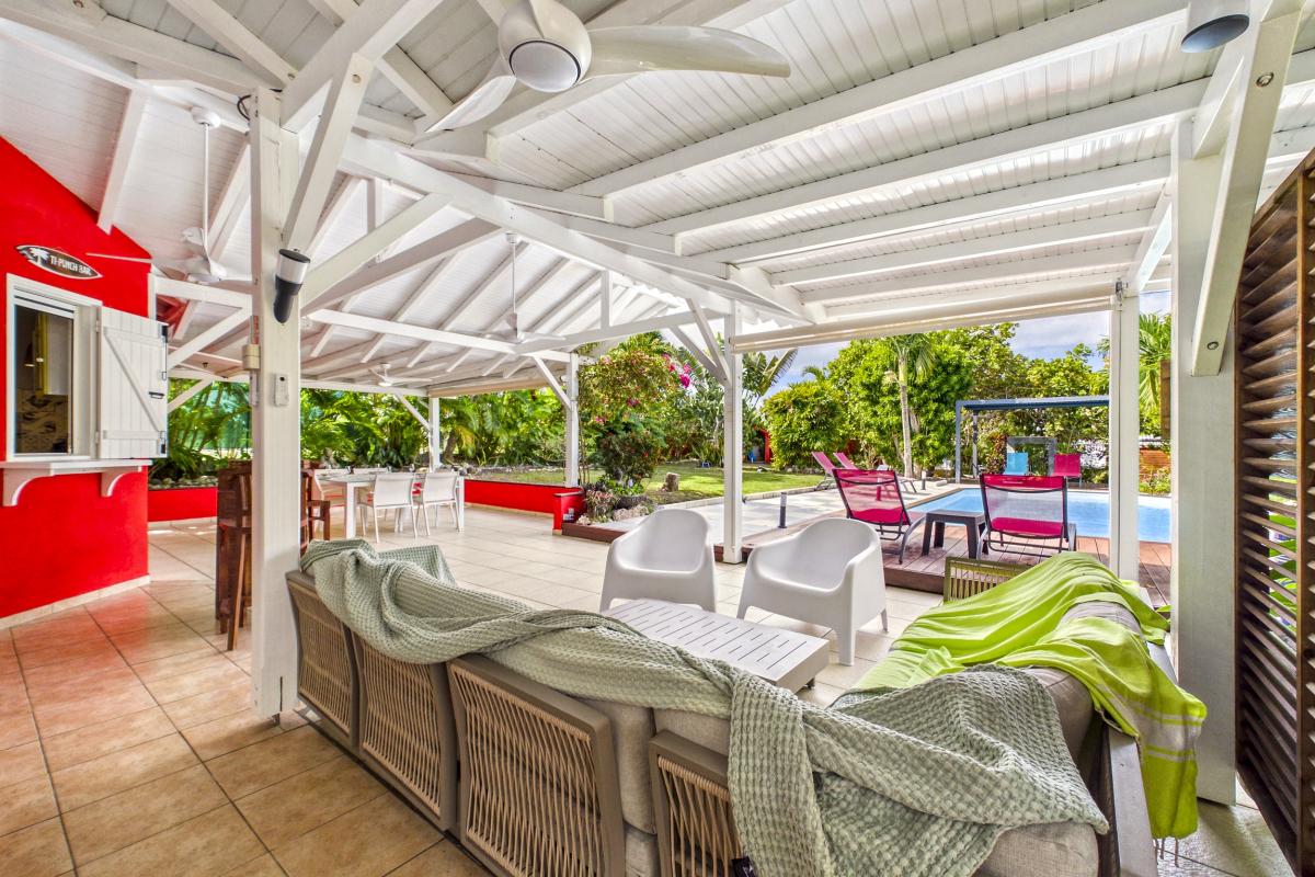 8.Location Villa piscine saint françois Guadeloupe_terrasse